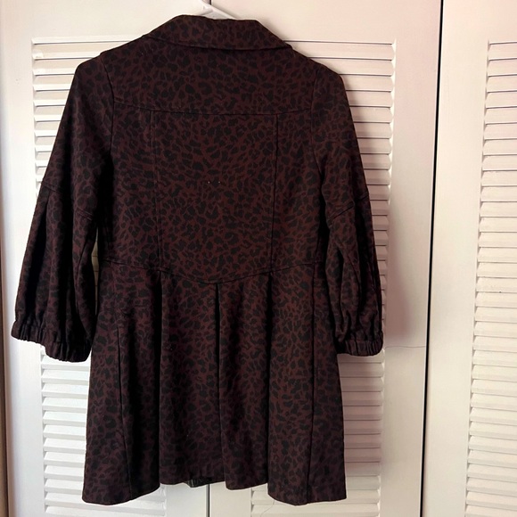 IVY JANE CHEETAH PRINT COAT - Picture 2 of 10